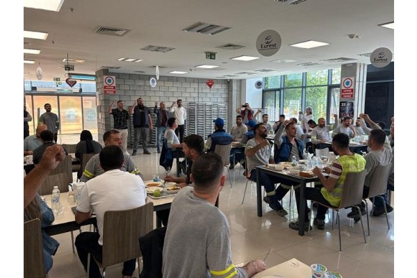 Ravago’da yemekhane protestosu