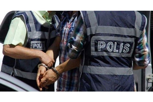 EMEKLİ POLİS FETÖ’DEN GÖZALTINDA