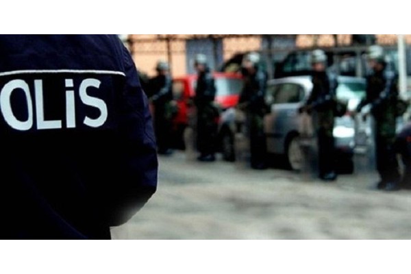 YASA DIŞI SOL ÖRGÜT ÜYELERİ ALİAĞA’DA YAKALANDI