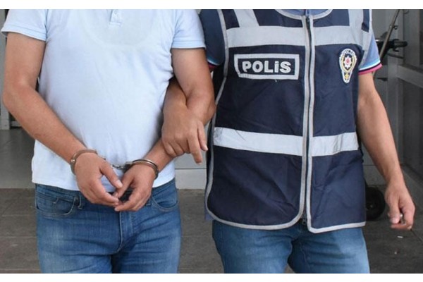 FETÖ OPERASYONUNDA 15 TUTUKLAMA