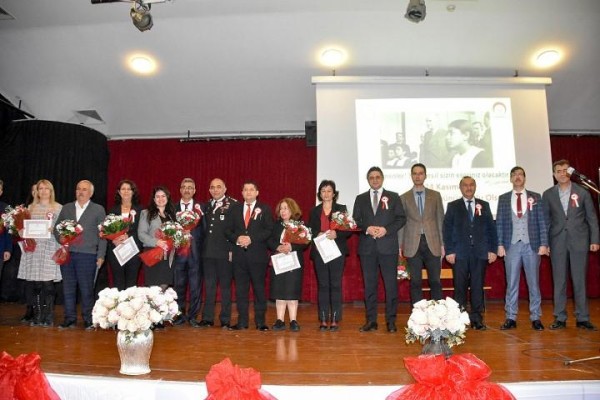 ÖĞRETMENLER GÜNÜ ETKİNLİKLERLE KUTLANDI