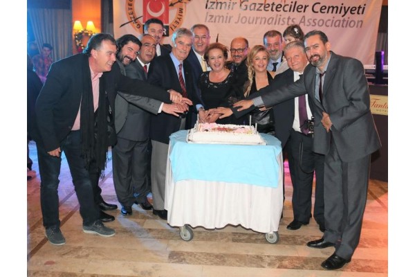 DİKMEN: "GÜNEŞLİ GÜNLERDE BULUŞACAĞIZ"