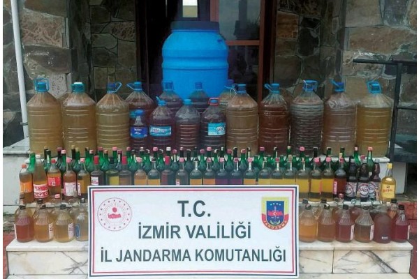 474 LİTRE SAHTE ŞARAP ELE GEÇİRİLDİ
