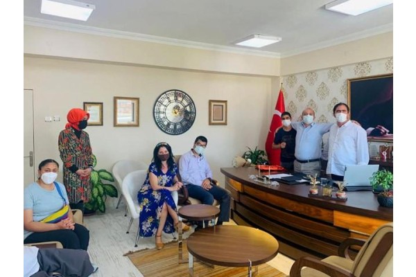 ÖZEL ÖĞRENCİLERDEN AKYÜZ’E ZİYARET