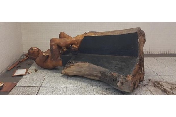 MÜZİSYEN'E 2. SALDIRI