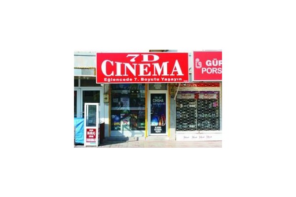 Aliağa'da 7D  sinema heyecanı