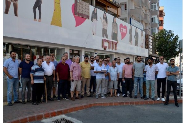 ESNAFTAN TEK YÖNLÜ YOL TEPKİSİ