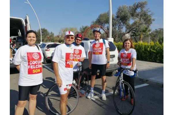 UMUT TURU’NA ÇIKAN BİSİKLETLİLER ALİAĞA’DAN GEÇTİ