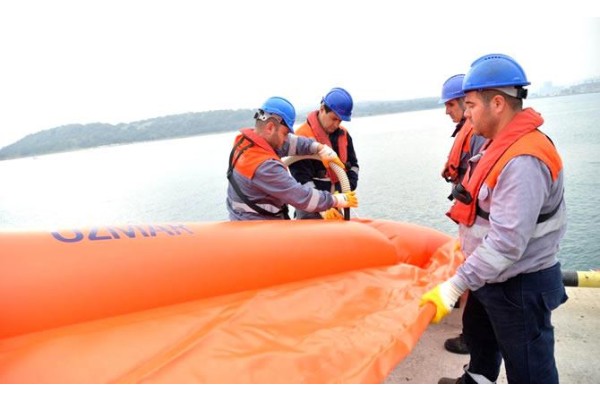 ALİAĞA KIYILARINDA KİRLİLİK TATBİKATI