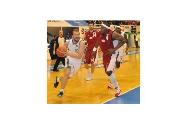 ALİAĞA PETKİM:72 ERDEMİR:74