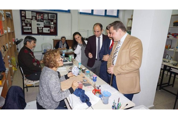 GÜNAY, TÜPRAŞ HALK EĞİTİM MERKEZİ’Nİ ZİYARET ETTİ