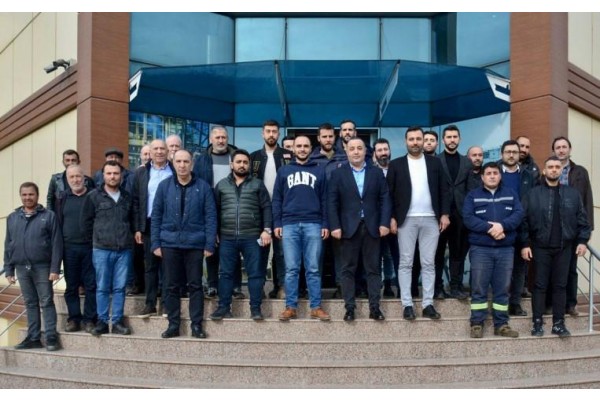 Önal, mali kongrede güvenoyu aldı