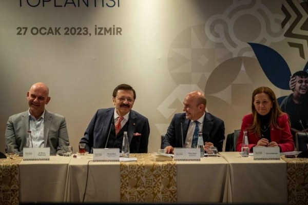 Soyer, “Geleceği tasarlamaya hazırlanıyoruz”