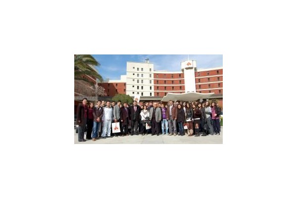 Aliağalı öğrenciler ‘Mesleğimi Seçiyorum’ fuarında