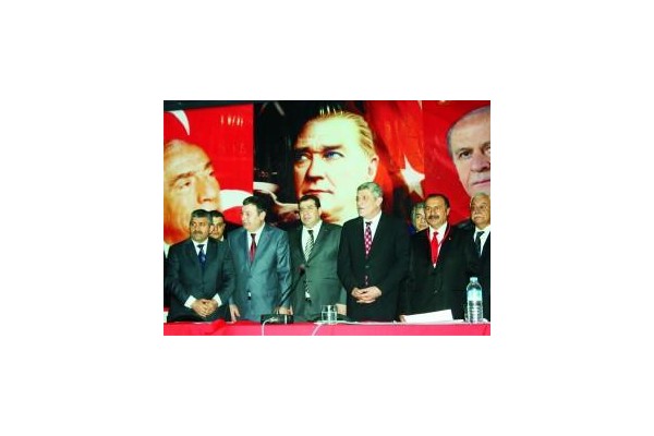 ALİAĞA MHP, AYDEMİR İLE DEVAM