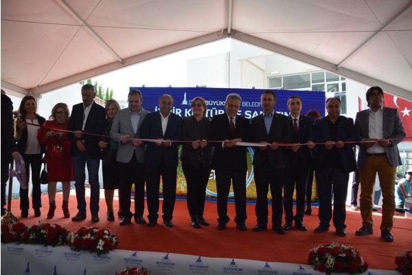 ALİAĞA KÜLTÜR MERKEZİ’NİN AÇILIŞI YAPILDI