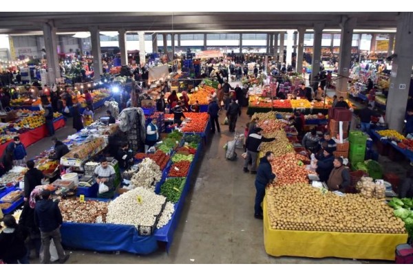 CUMARTESİ VE ÇARŞAMBA PAZARLARI KAPATILDI