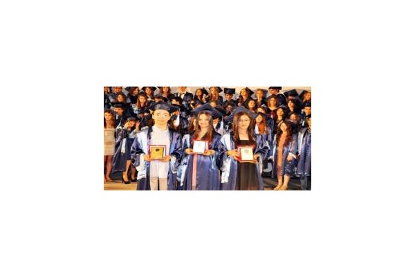 ALP OĞUZ’DA MEZUNİYET COŞKUSU