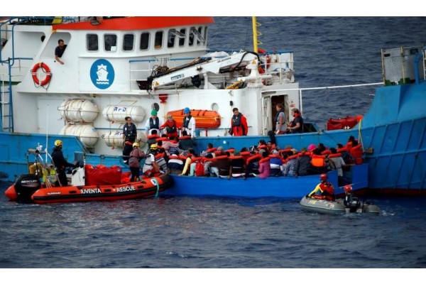 2 BİN DOLARA YUNANİSTAN’A KAÇIYORLAR