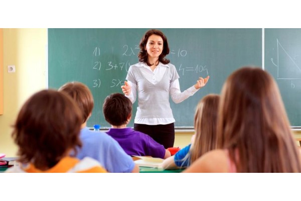 YENİ DÖNEM DERS ZİLİ ÇALDI