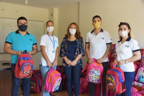 İHTİYAÇ SAHİBİ ÖĞRENCİLERE KIRTASİYE YARDIMI