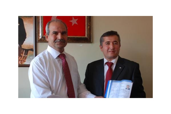 İSA ÖNAL BELEDİYE MECLİS ÜYESİ ADAYLIĞINI AÇIKLADI