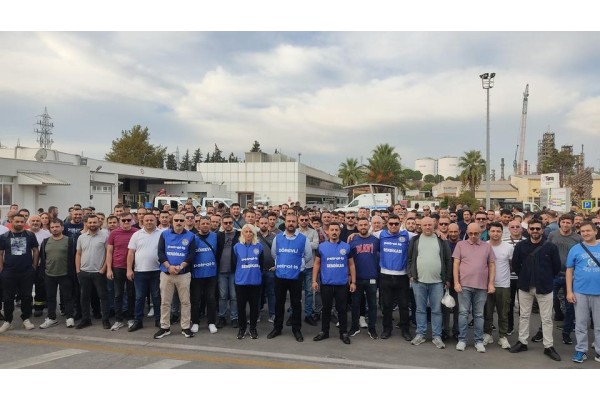 Holding yetkililerine çağrı: "Bu emeği görün, hissedin"