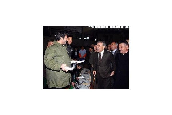 Güzelbahçe'ye yeni balık hali