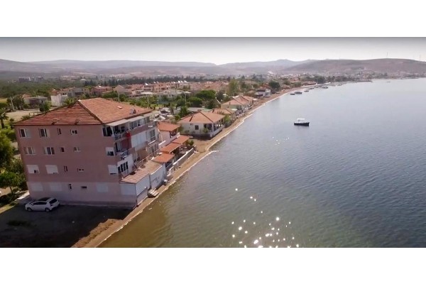 ŞAKRAN’DA KANALİZASYON SORUNU SÜRÜYOR