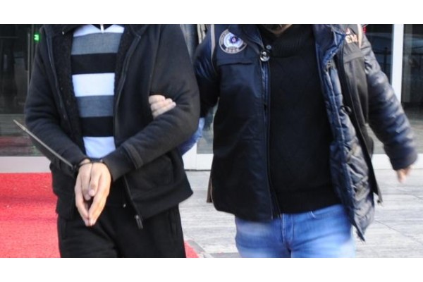 FETÖ OPERASYONUNDA 30 TUTUKLAMA