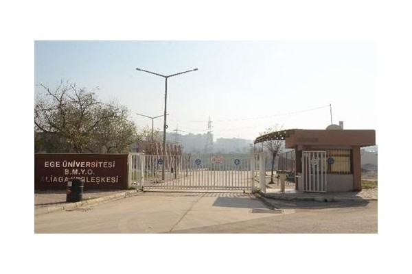 ALİAĞA MYO MÜDÜRLÜĞÜNE 'PROF. DR. TÜRKMEN' ATANDI