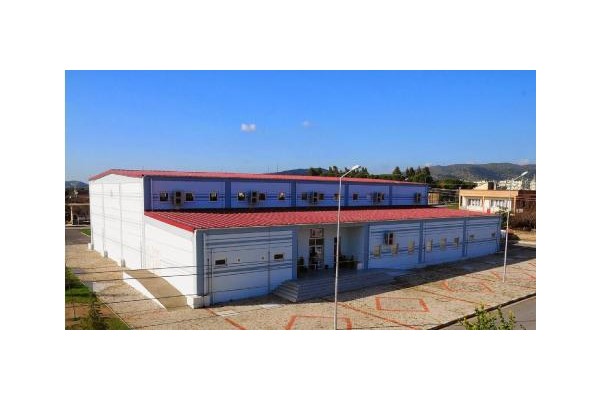 Kapalı spor salonunun temeli atılıyor