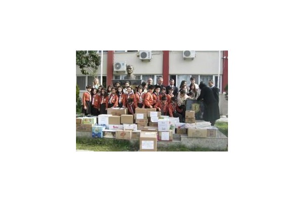 Aliağalı izciler geleneği bozmadı