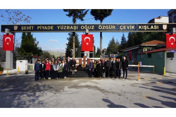 ASKERİ KIŞLAYA ŞEHİT OĞUZ ÖZGÜR ÇEVİK’İN ADI VERİLDİ