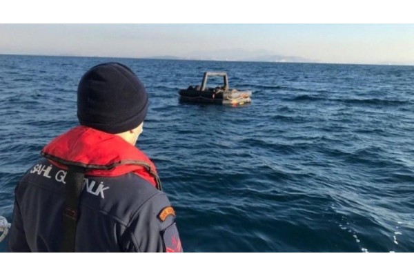 11 DÜZENSİZ GÖÇMEN KURTARILDI