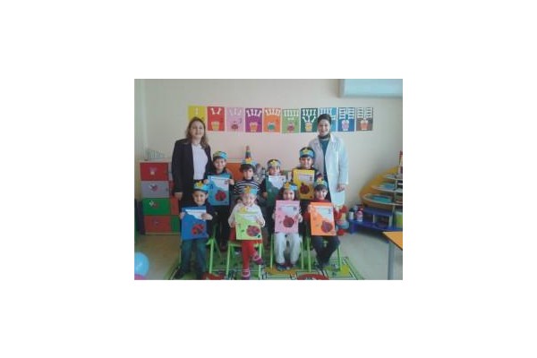 ‘MİNİK ELLERE’ TAM NOT !!