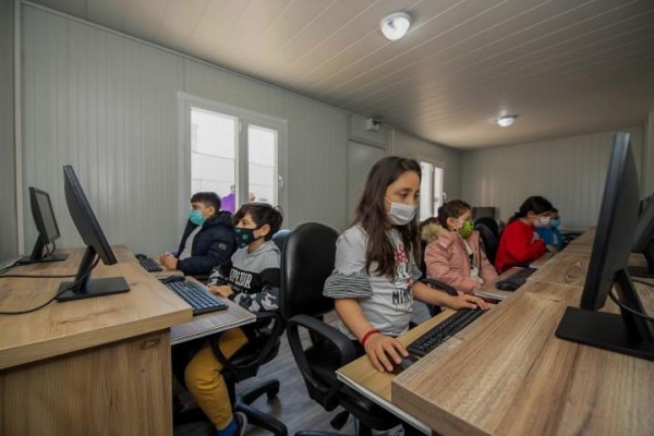 EBA'YA ERİŞİM İÇİN MOBİL DERSLİK