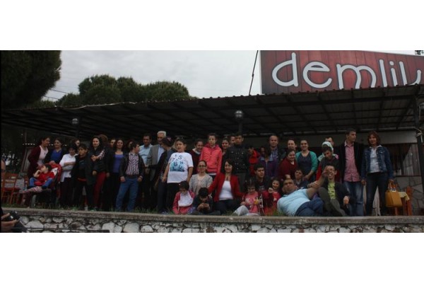 FOTOĞRAF AŞKI ENGEL TANIMADI