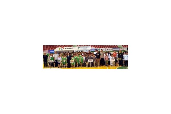 Aliağaspor Kış Spor Okulları sezonu kapattı