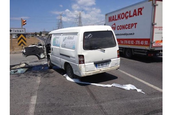 BİÇEROVA KAVŞAĞINDA TRAFİK KAZASI: 1 YARALI