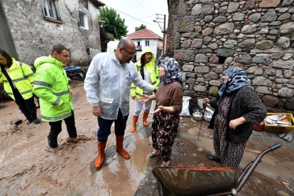 ÇUKURKÖY'DE DOĞAYLA MÜCADELE SÜRÜYOR