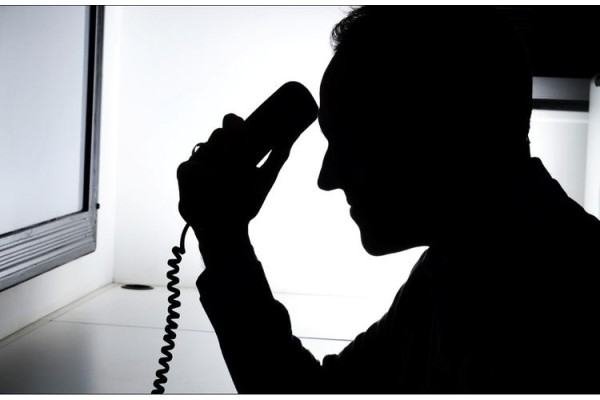 “FETÖ'CÜSÜN” DİYEREK DOLANDIRIYORLAR