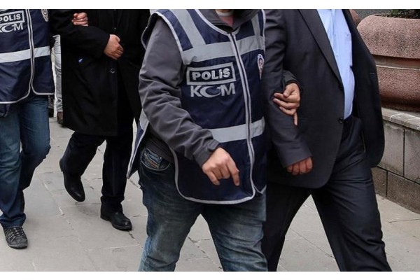 22 AYDA 1399 KİŞİ TUTUKLANDI