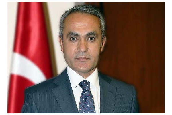 KAYMAKAM TEKİN EMEKLİYE AYRILIYOR