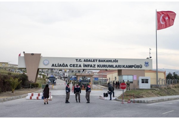 FETÖ DAVASI'NDA İLK GÜN