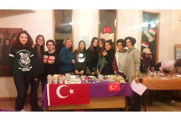 TED ALİAĞA, İNGİLTERE’Yİ FETHETTİ