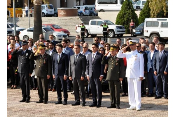 ALİAĞA, BÜYÜK ZAFERİN 95.YILINI KUTLADI