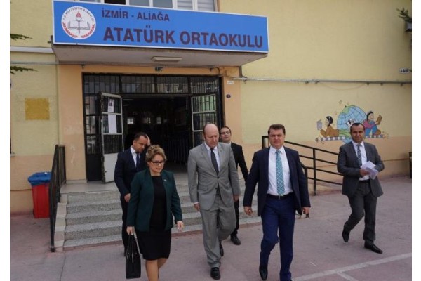 KAYMAKAM GÜNAY OKULLARI ZİYARET ETTİ