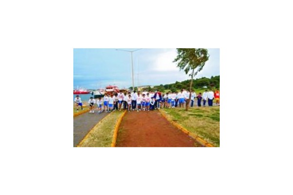 Atatürk Yol Koşusu yapılıyor