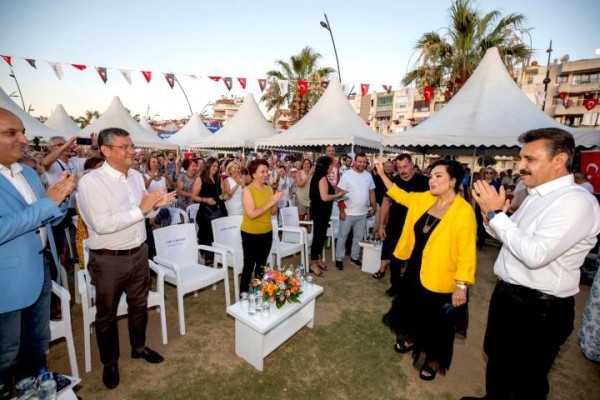 Dikili Kitap Günleri kapılarını açtı